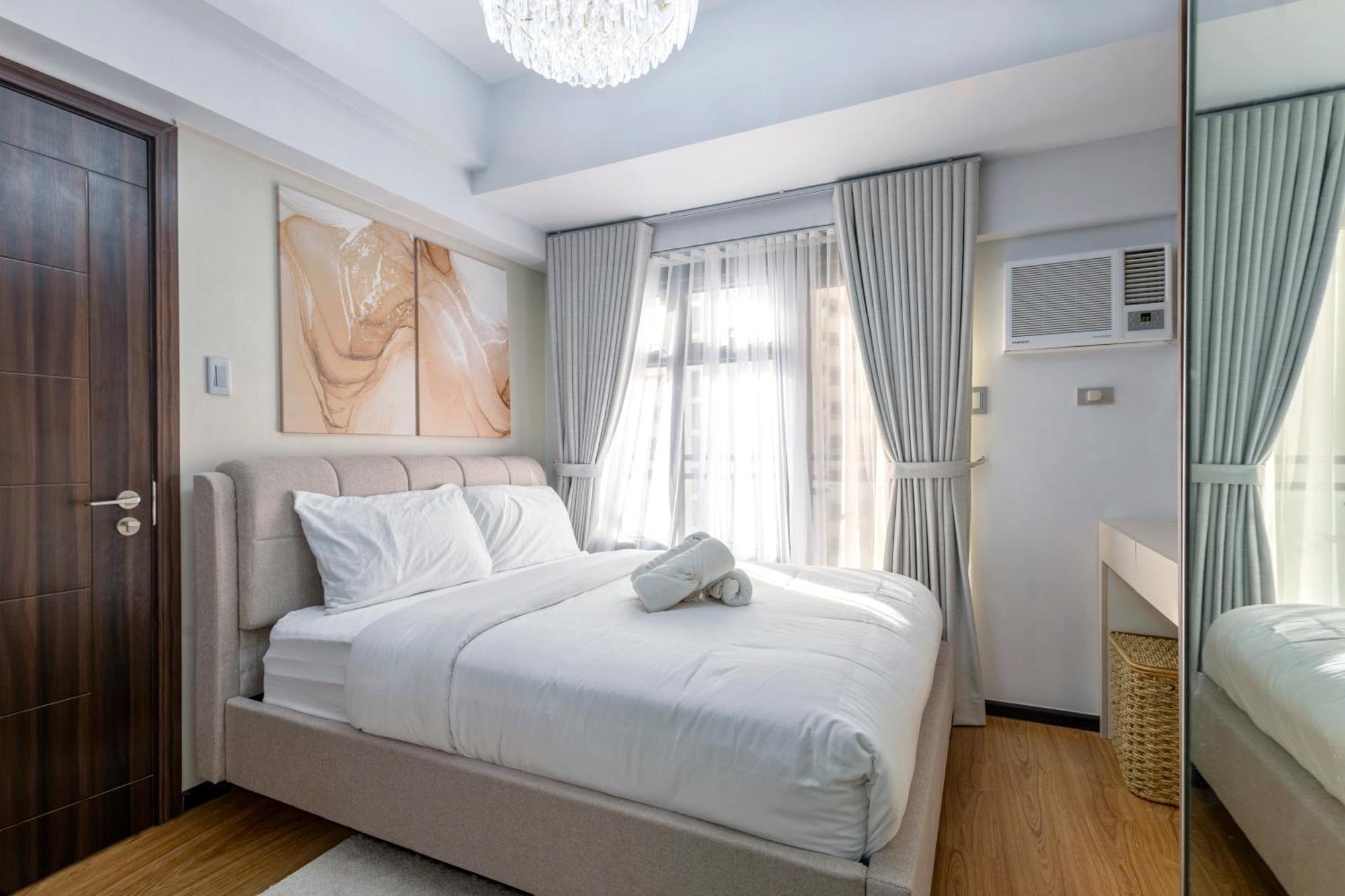 Aparthotel The Radiance Manila Bay Pasay Exterior foto