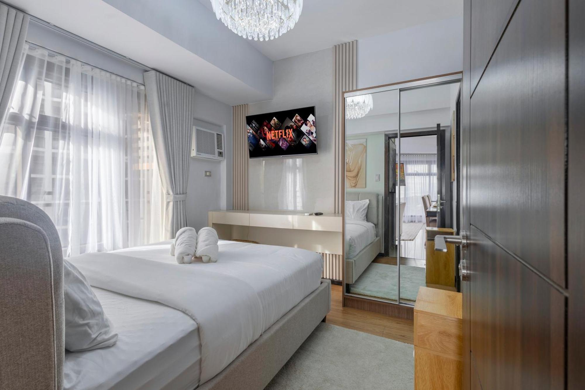 Aparthotel The Radiance Manila Bay Pasay Exterior foto