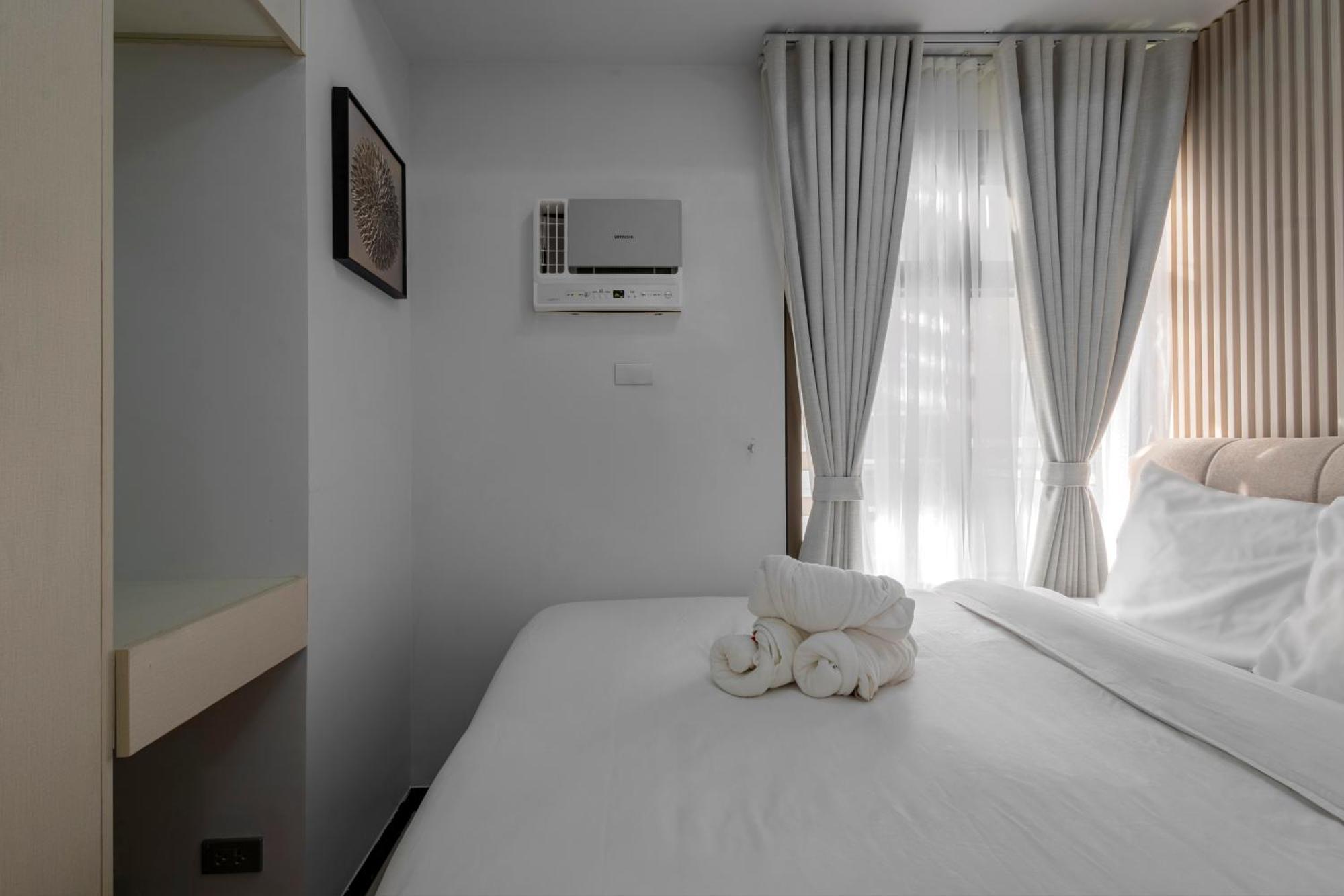 Aparthotel The Radiance Manila Bay Pasay Exterior foto